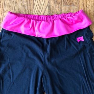 Girls Nike yoga pants